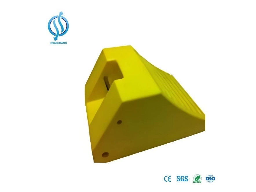 Wheel chock_619_619_1106_829_884_663.png