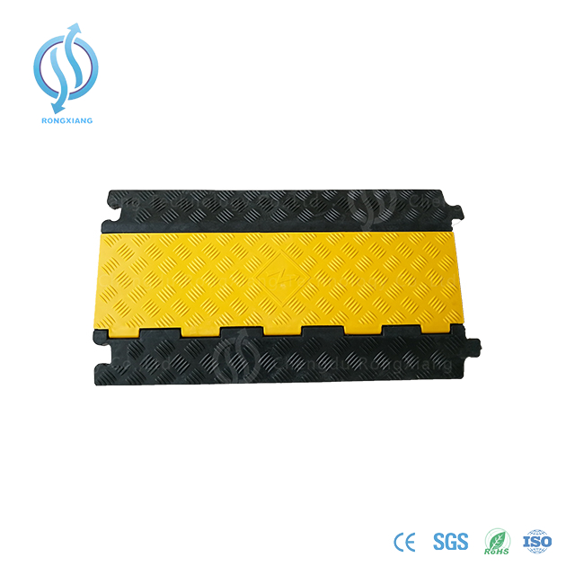 Anti Trip Rubber Cable Protector for Speed Bump