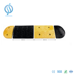 500mm Rubber Speed Ramp with Yellow Reflective Part